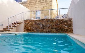 Narcisone Holiday Home